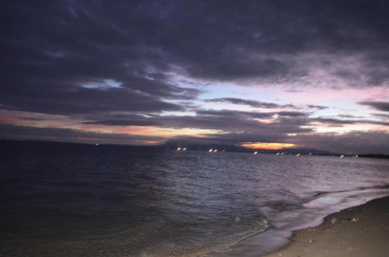 Bena Raza Beach Resort Bandar Quezon Luaran gambar